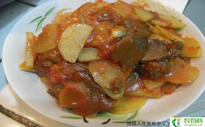什么炖土豆好吃