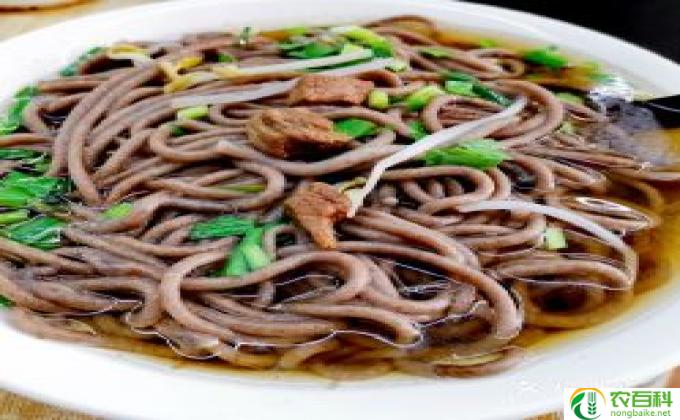 什么是饸饹面(饸饹面，美味不可挡！）
